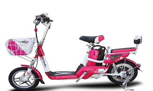 大香蕉免费小视频池電動車.jpg