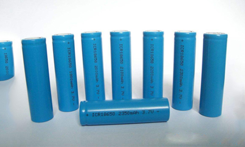 <b>大香蕉免费小视频池,電池包的正確使用方法，再忙也要看!</b>